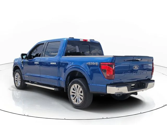 Used 2024 Blue Ford XLT image 7