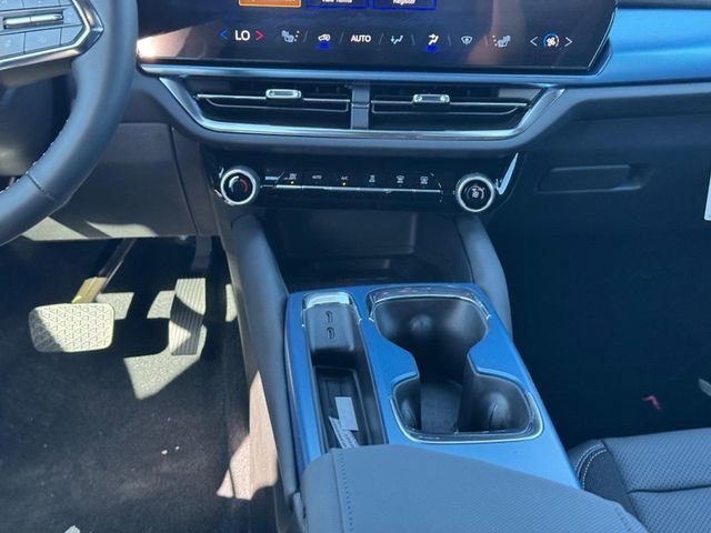 2026 Chevrolet Equinox EV 2LT - Photo 9