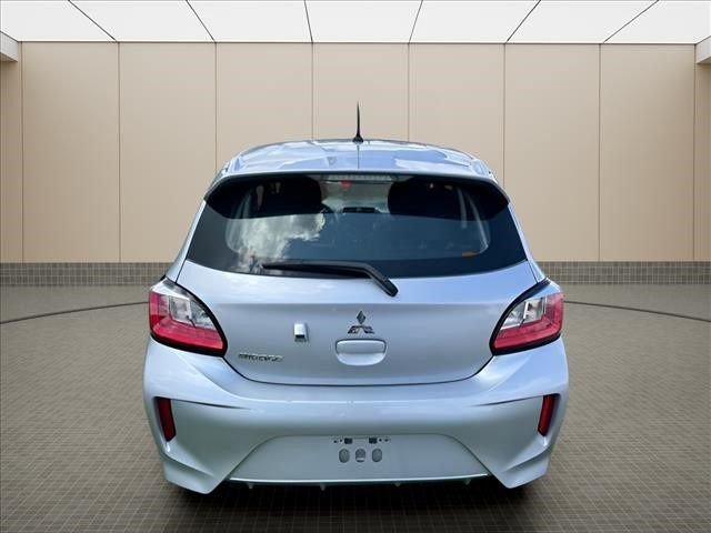 Used 2024  Mitsubishi ES image 19