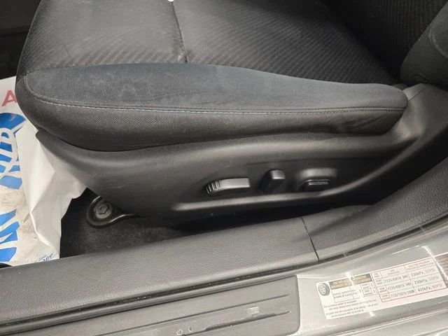 Used 2016 Gun Metallic Nissan 2.5 SR image 32