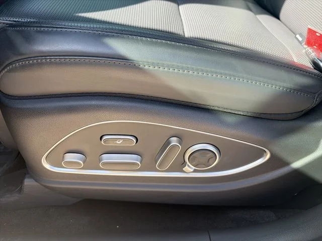 Used 2026 Silver Hyundai Calligraphy image 16