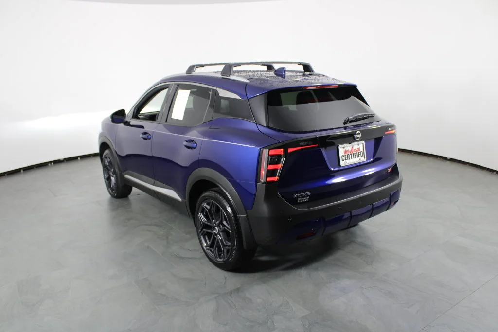2025 Nissan Kicks SR - Photo 16