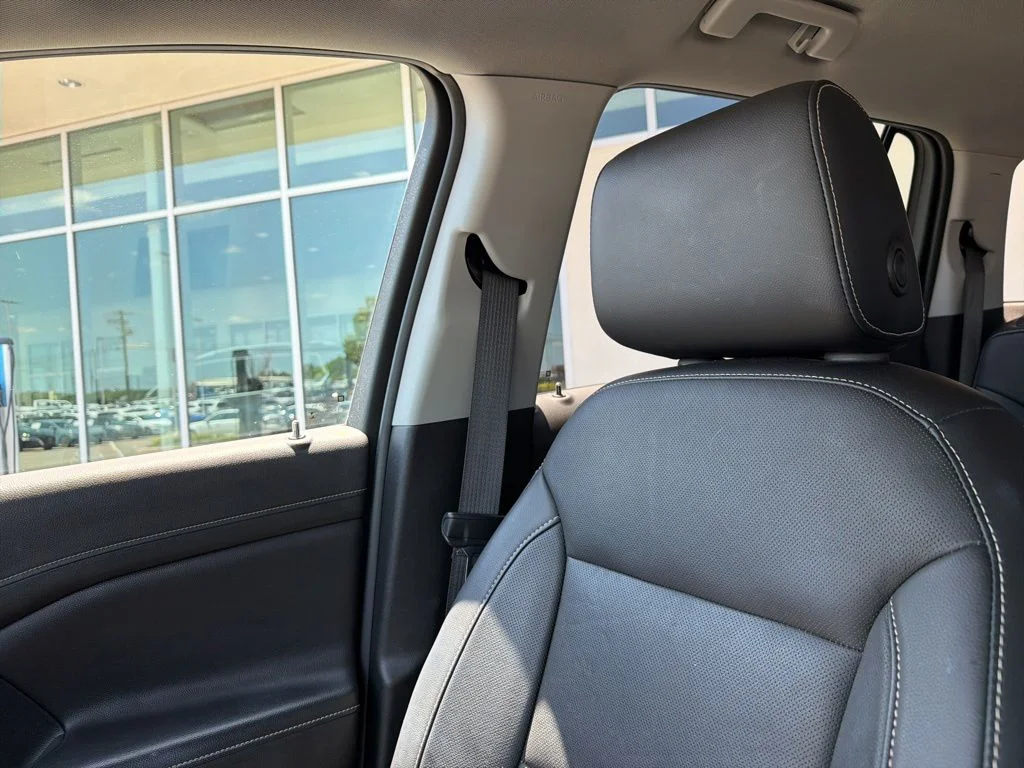 Used 2019 Blue GMC SLT-1 image 23