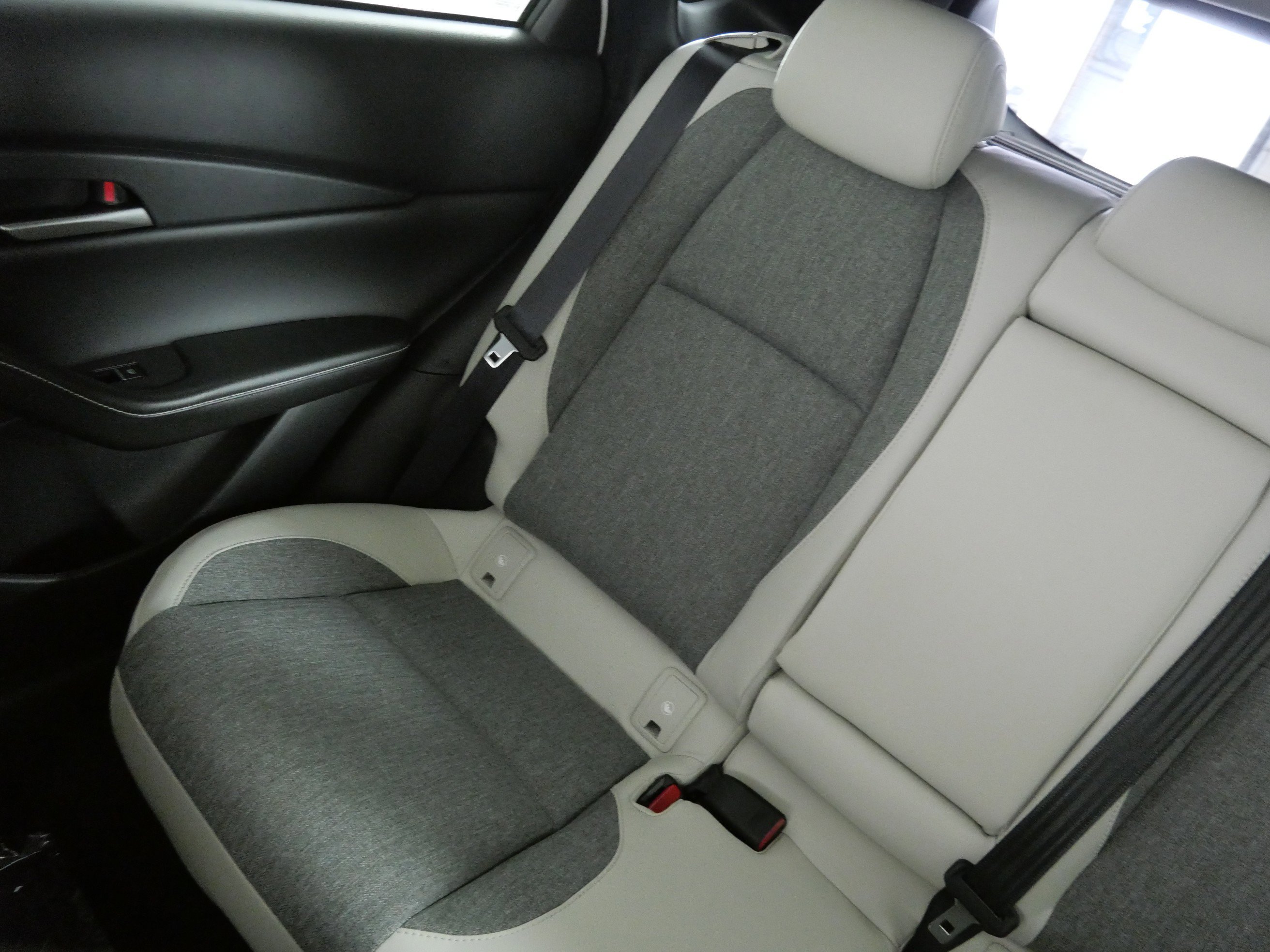 2026 Mazda CX-30 Aire Edition - Photo 12