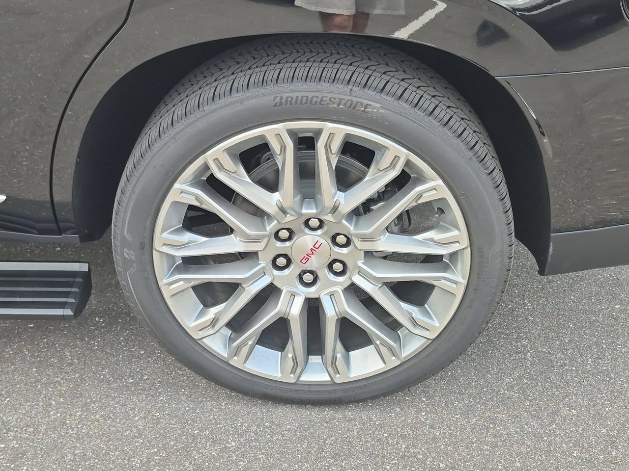 New 2026 Onyx Black GMC Denali image 32