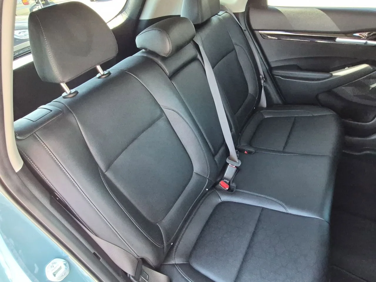 Used 2024 Green Kia EX image 26