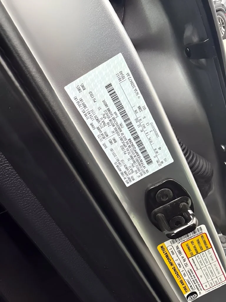 Used 2023 Silver Ford XLT image 34