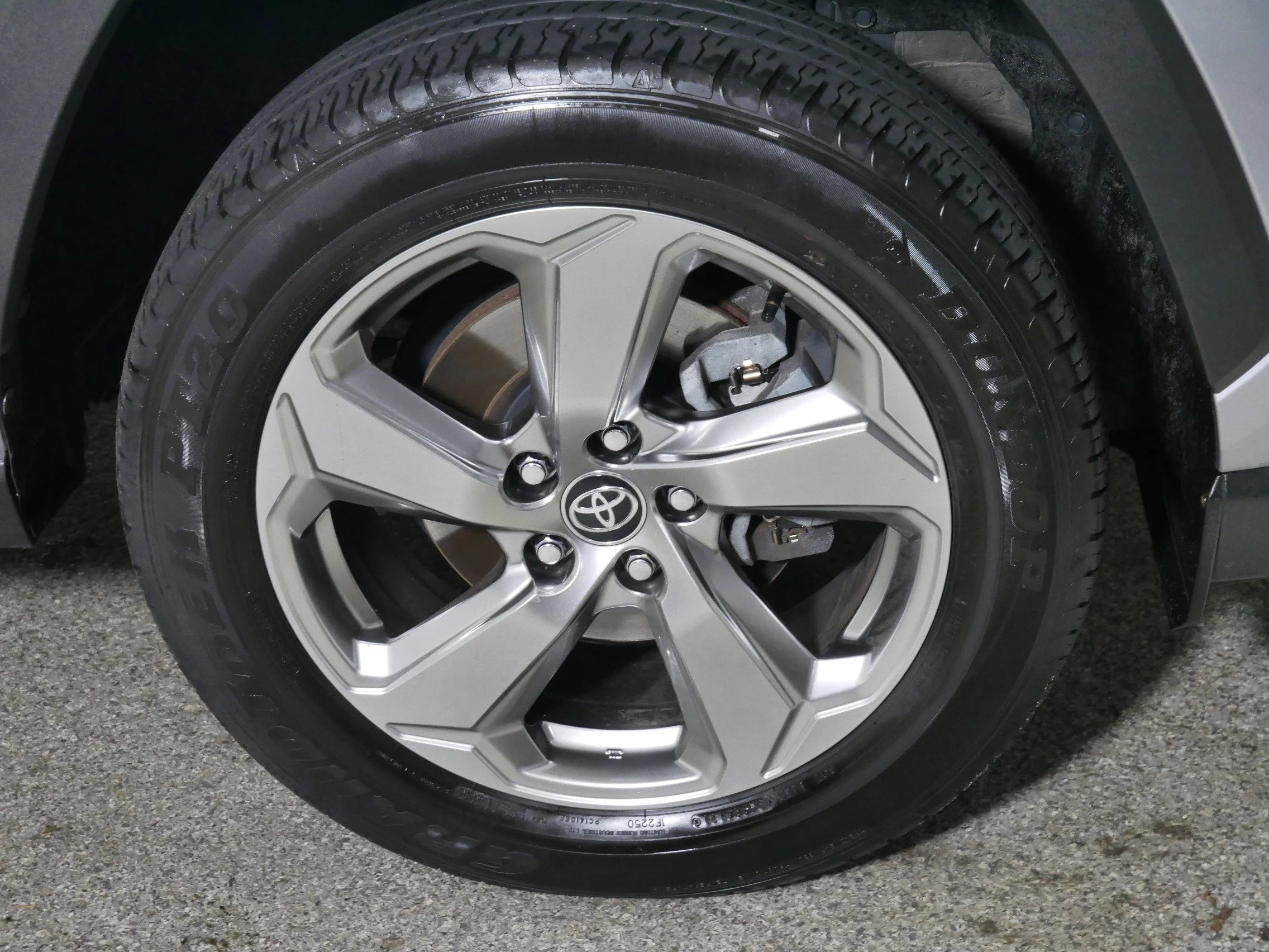 Used 2021 Silver Sky Metallic Toyota Hybrid XLE Premium image 15