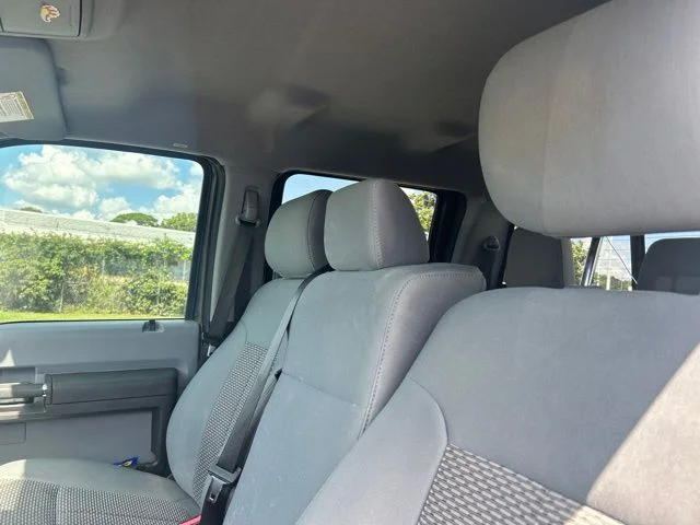 Used 2016 Gray Ford XLT image 6