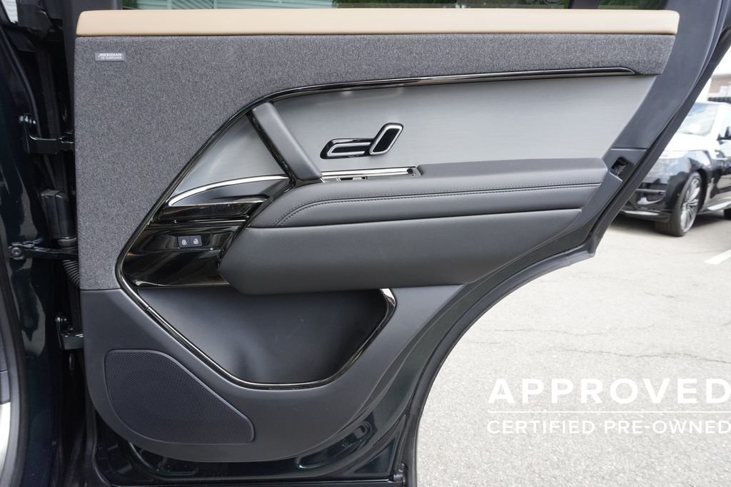 Certified Used 2026 Green Land Rover Dynamic SE image 25