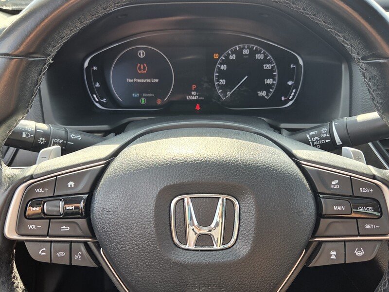 Used 2020 Crystal Black Pearl Honda TOURING 2.0T AUTO image 31
