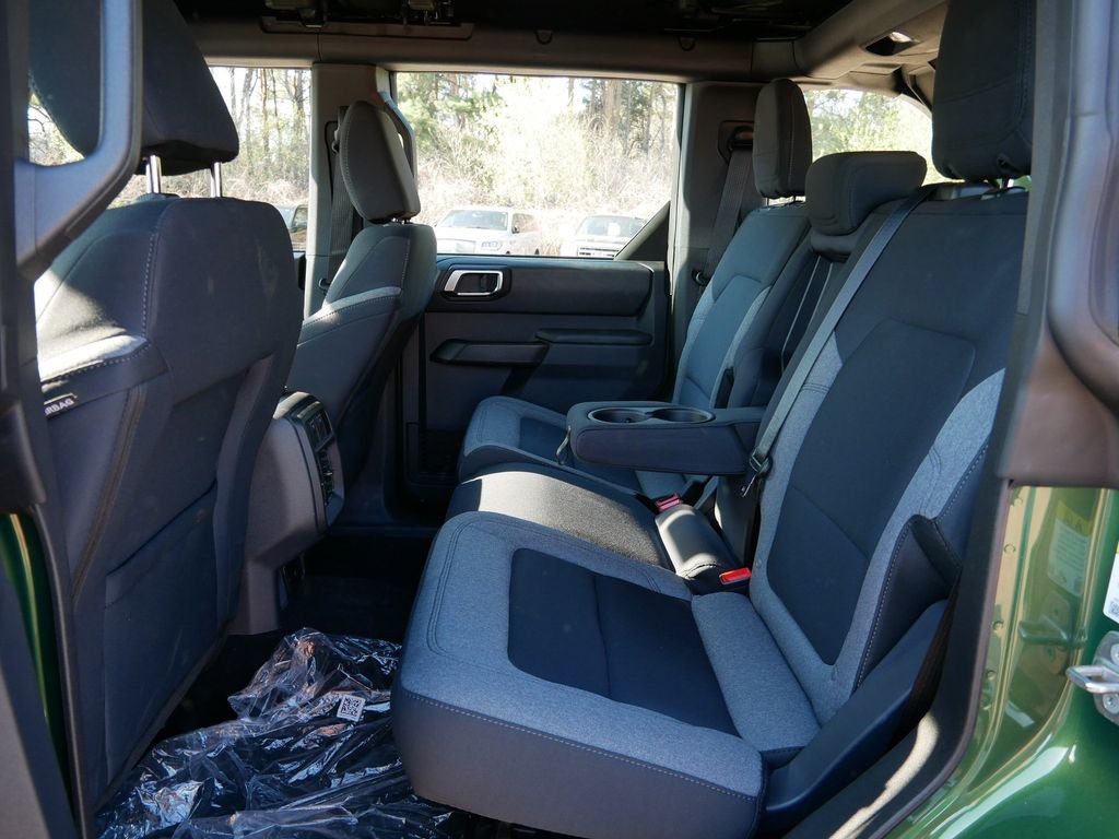 2025 Ford Bronco 4-Door Base - Photo 11