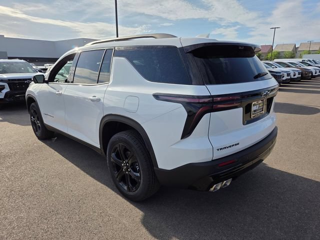 New 2027 Summit White Chevrolet LT image 3