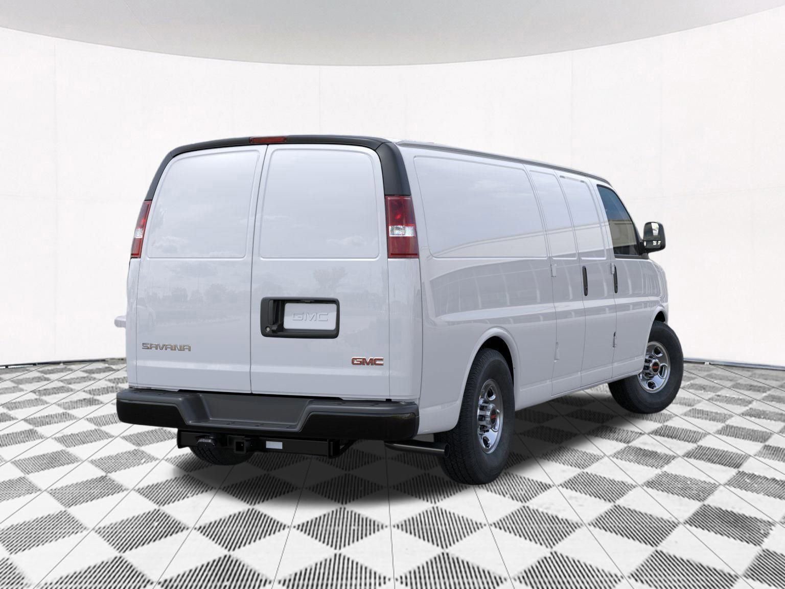 2025 GMC SAVANA - Image 9