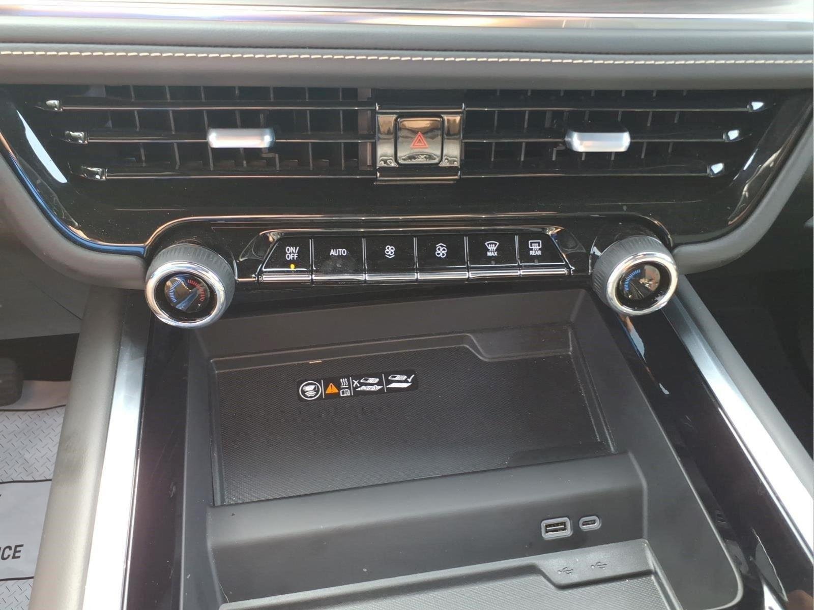 2026 Chevrolet Tahoe Premier - Photo 25
