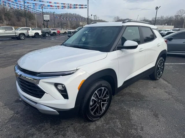 New 2026 Summit White Chevrolet LT image 3
