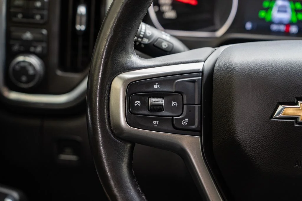 Used 2020 Black Chevrolet LT image 14