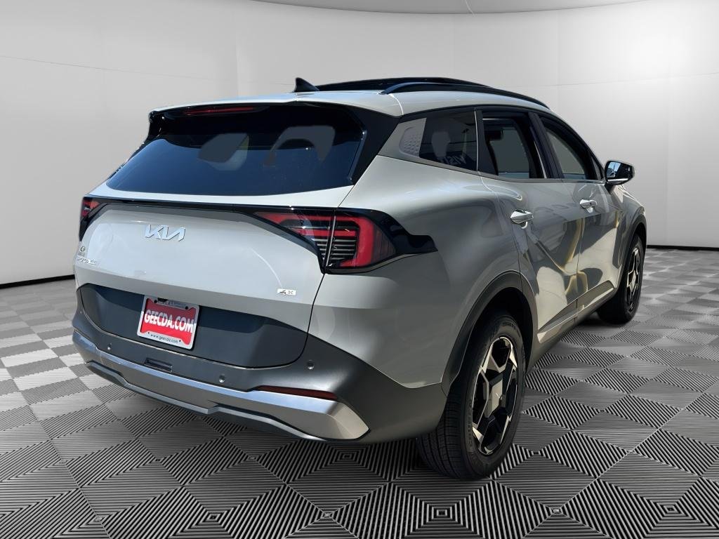 New 2026 Wolf Gray Kia EX image 4