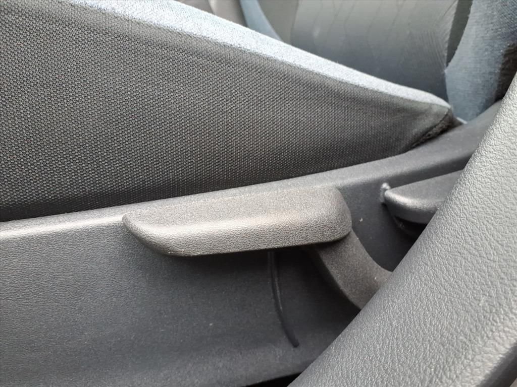 2023 NISSAN VERSA - Image 25