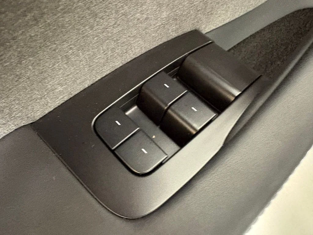 Used 2026 Black Tesla Base image 23