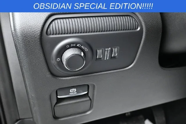 New 2026 High Gloss Black Jeep Summit Obsidian image 17
