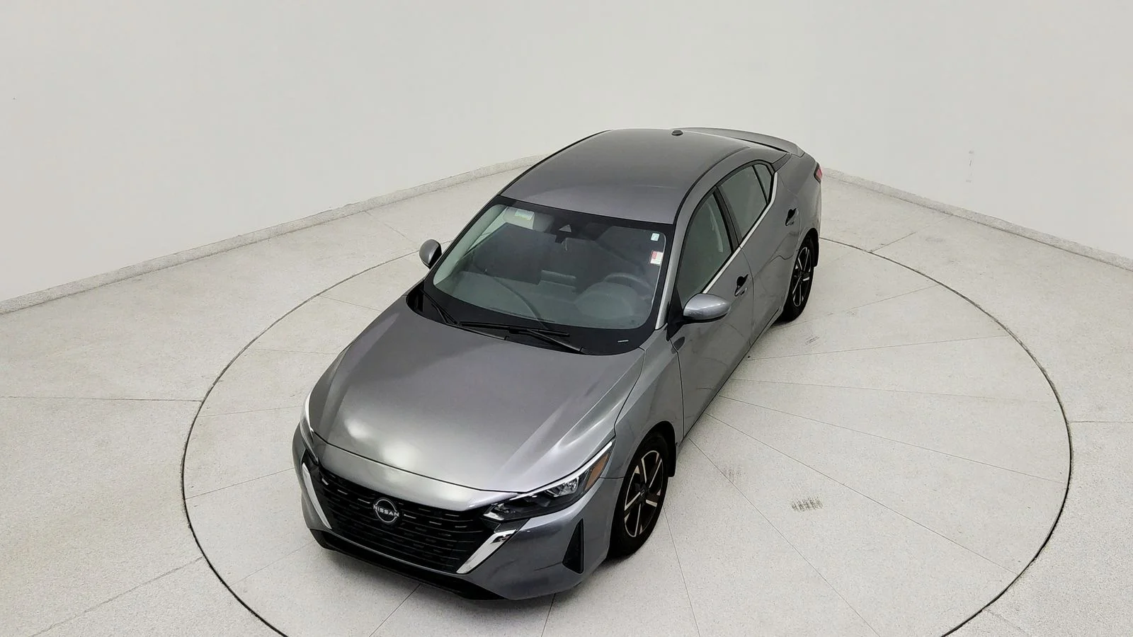 Used 2024 Gray Nissan SV image 16