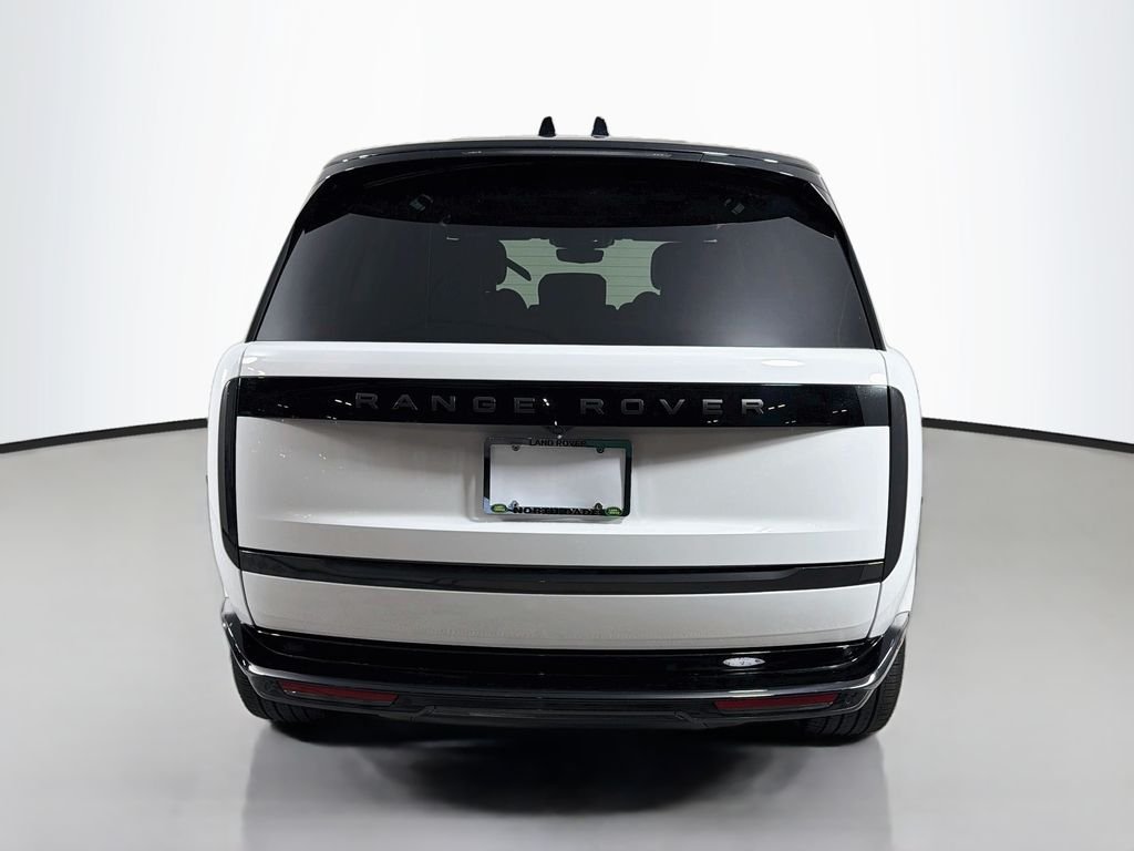 New 2027 Fuji White Land Rover SE image 6