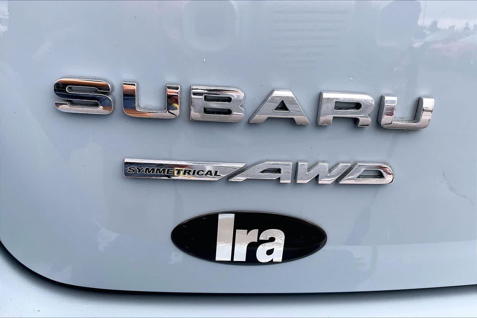Used 2019 Cool Gray Khaki Subaru Limited image 31