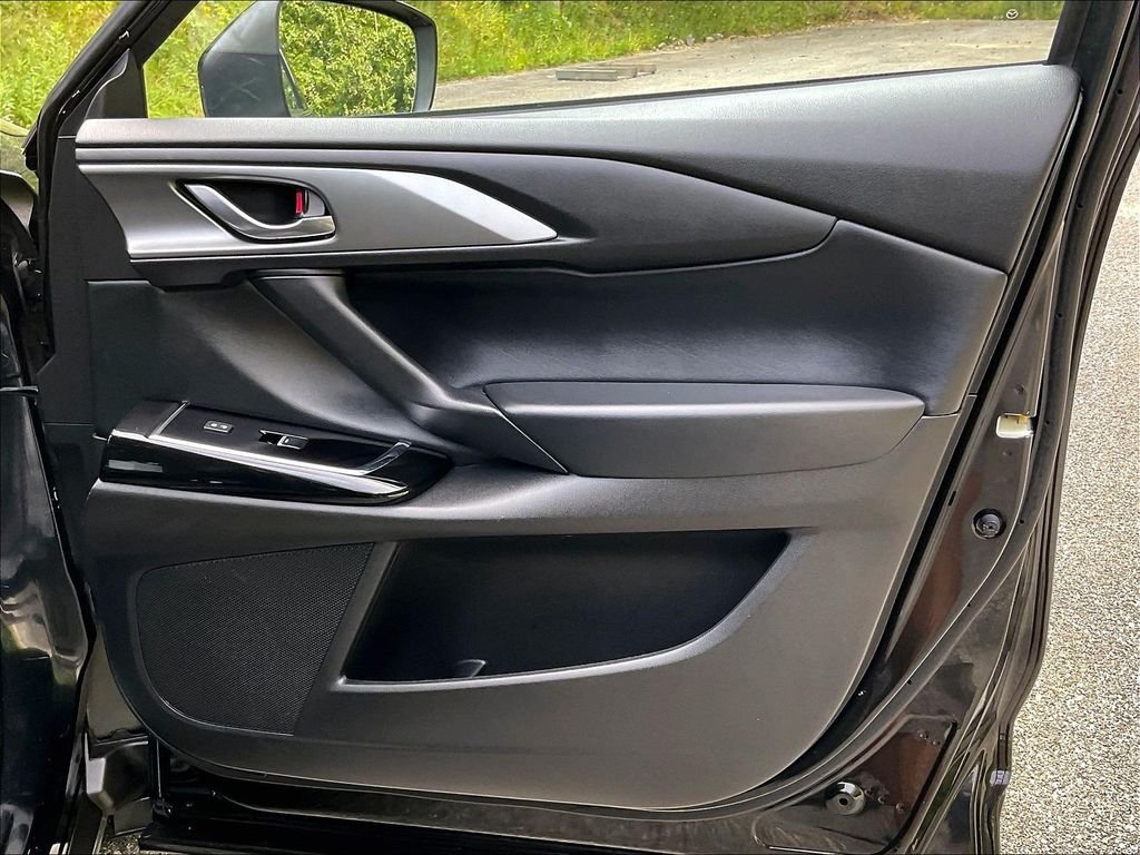 Used 2021 Black Mazda Touring image 11
