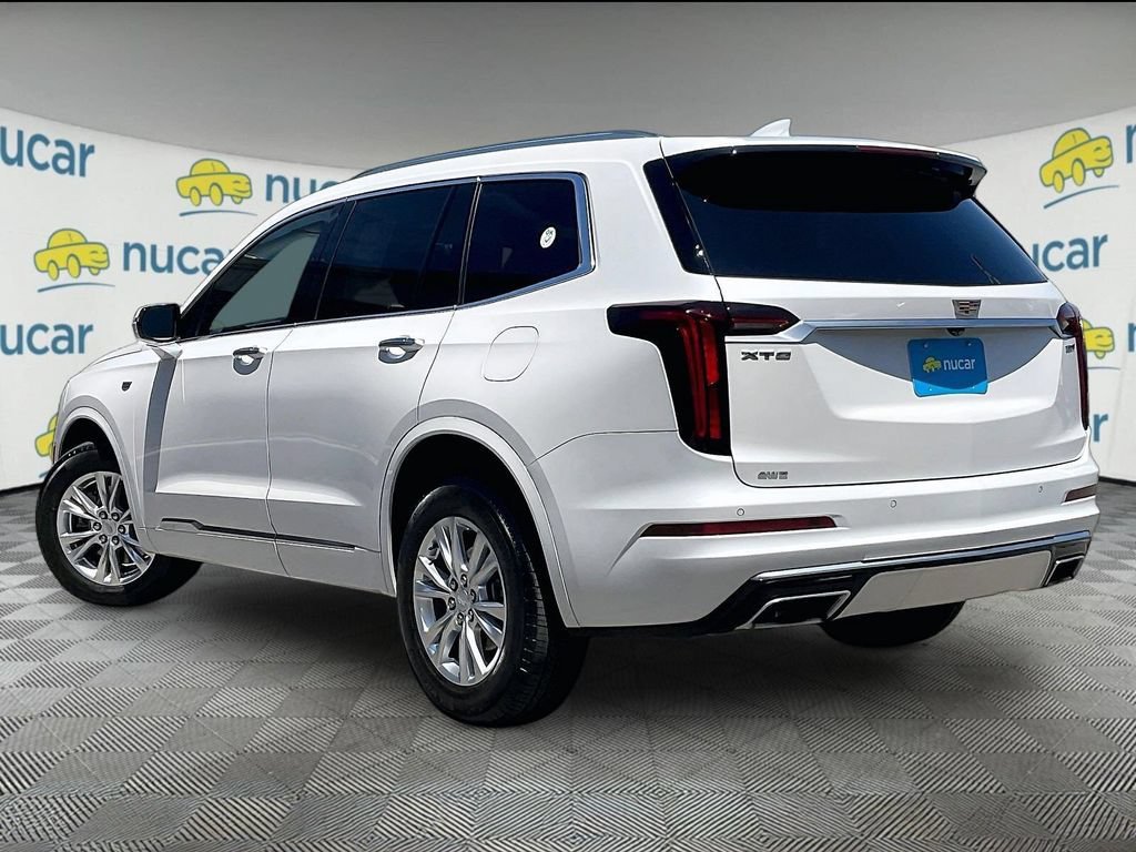 Used 2024 Crystal White Tricoat Cadillac Luxury image 4
