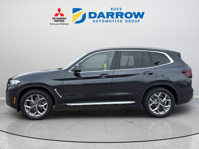 Used 2023 Gray BMW xDrive30i image 2