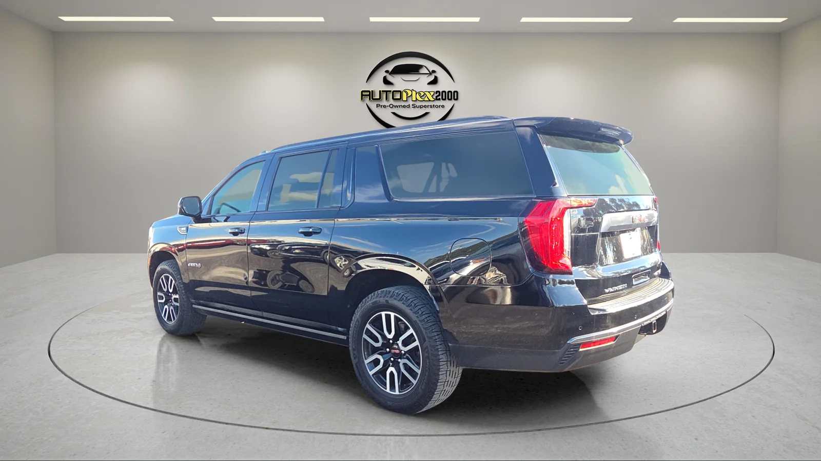 Used 2021 Black GMC AT4 image 5