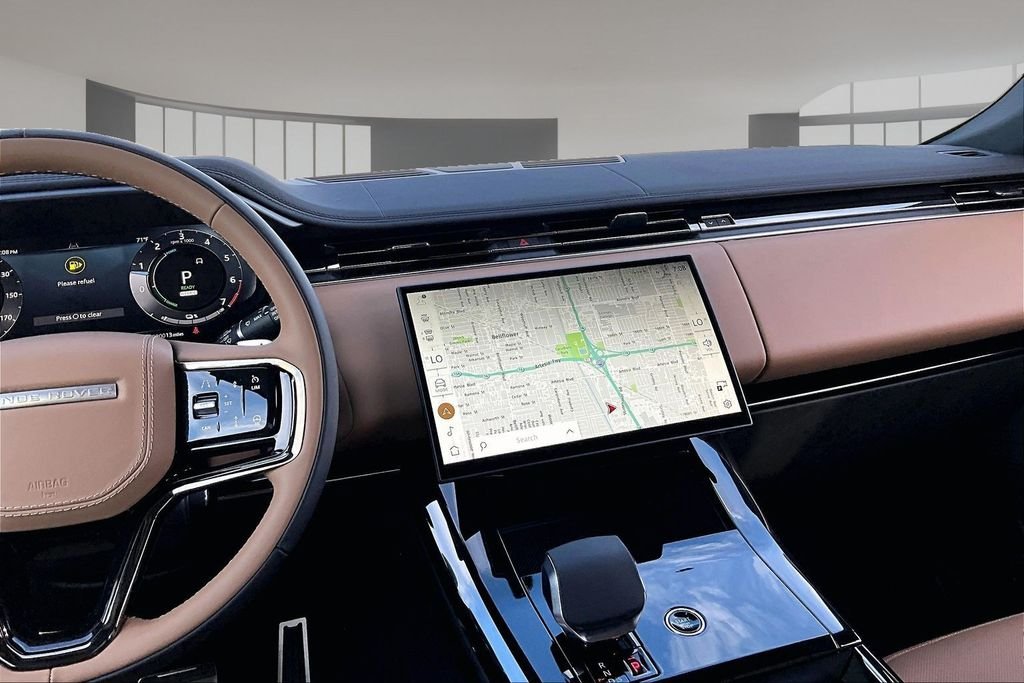 New 2026 VARESINE BLUE Land Rover Dynamic SE image 6