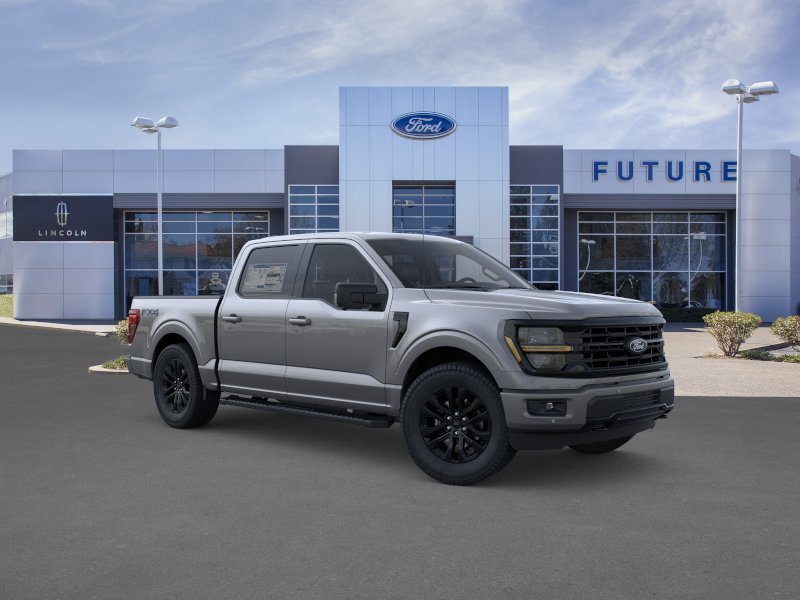 New 2026 Carbonized Gray Metallic Ford XLT image 32