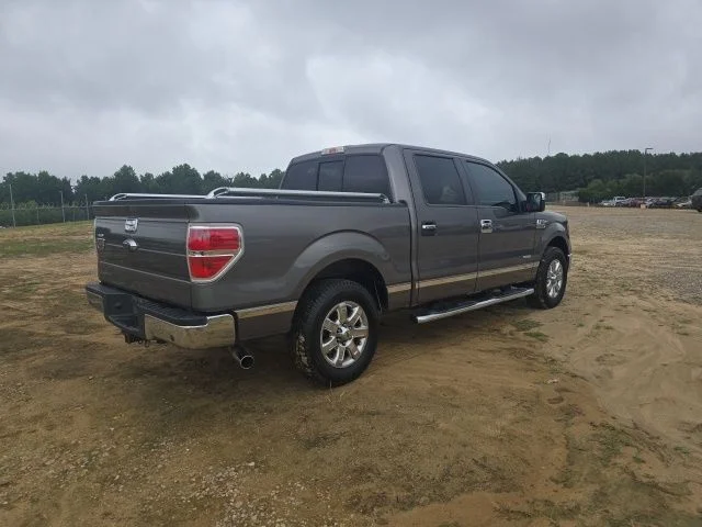 Used 2013 Gray Ford XLT image 8