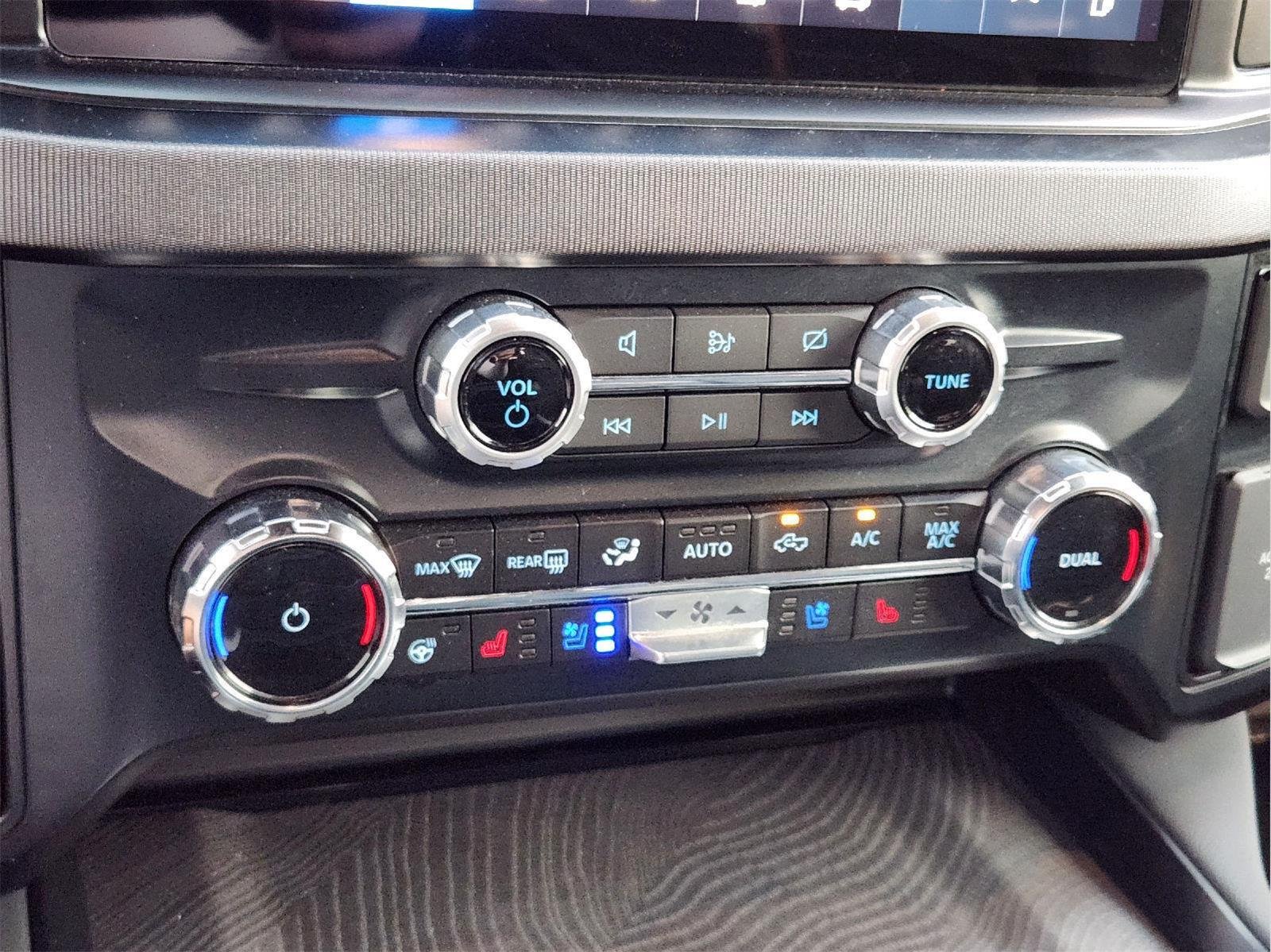 Used 2024 Antimatter Blue Ford Platinum image 18