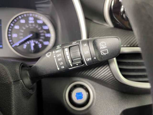 Used 2020 Gray Hyundai Value image 23