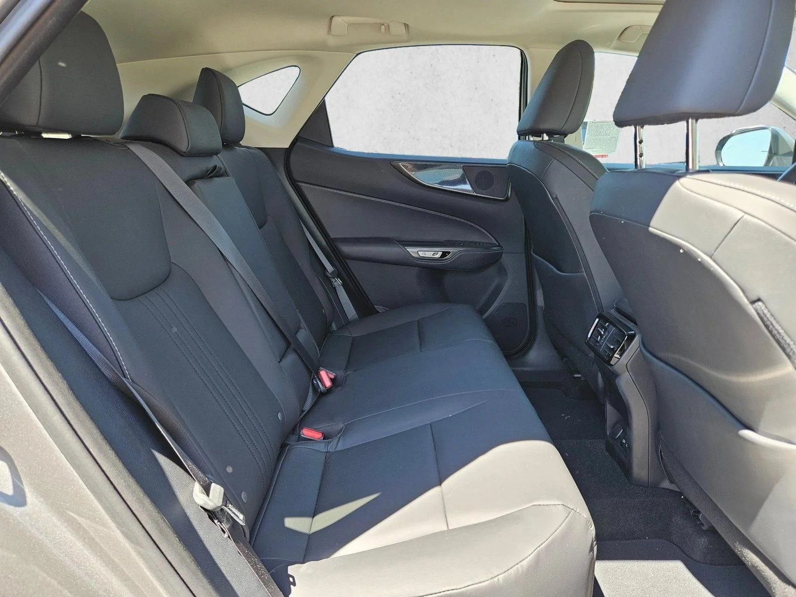Certified Used 2024 Atomic Silver Lexus NX 350 image 20