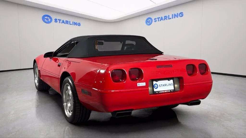 Used 1995  Chevrolet 2dr Convertible image 7