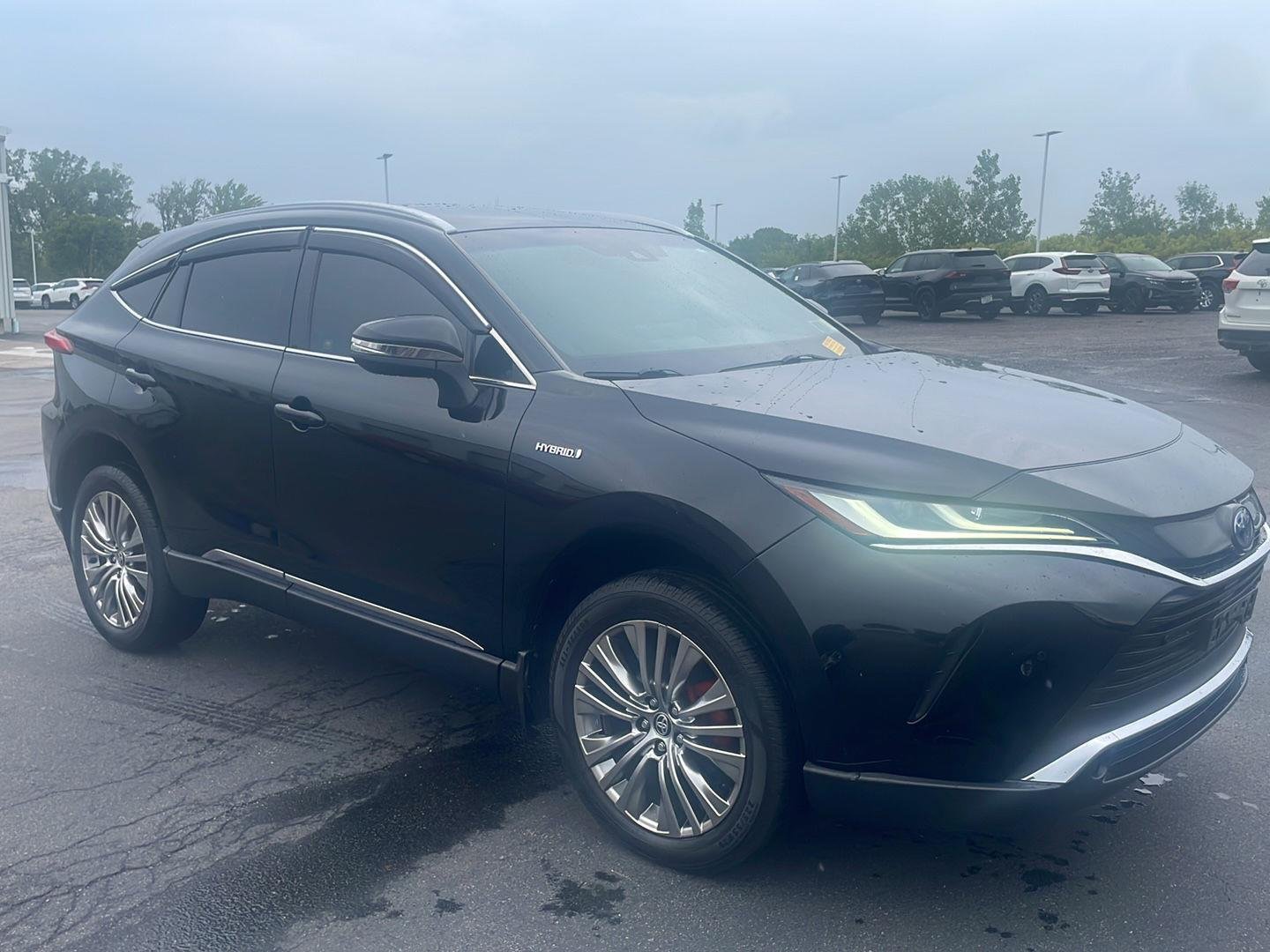 Used 2021 Black Toyota XLE image 12