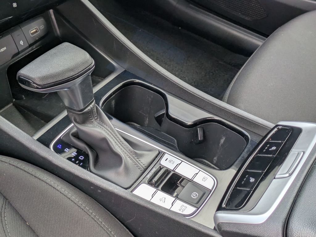 Used 2024 Gray Hyundai SEL image 15