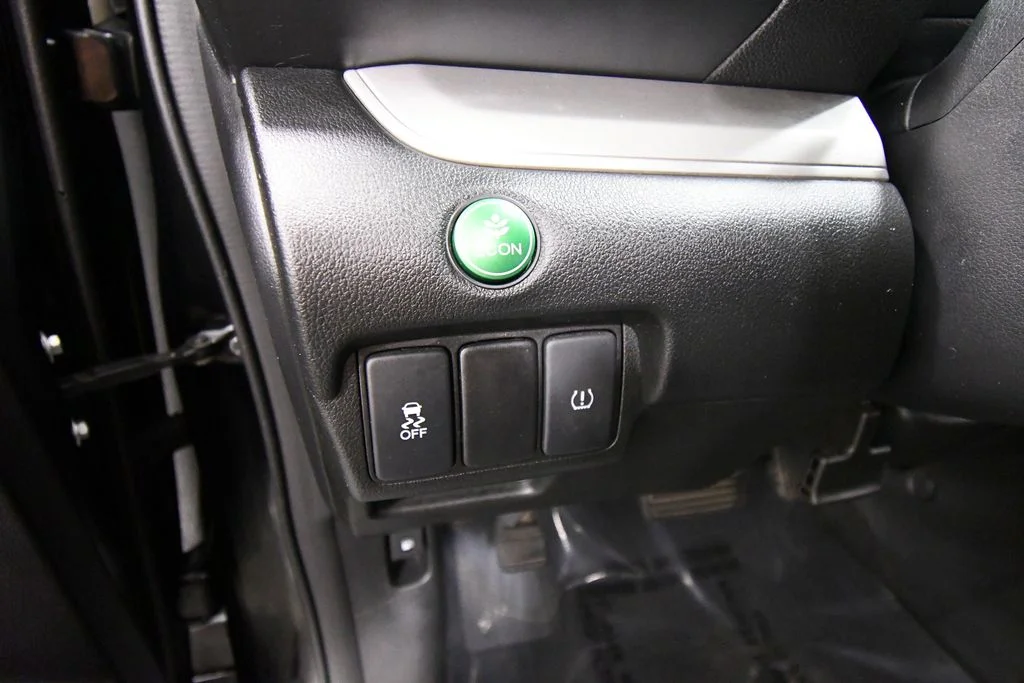 Certified Used 2016  Honda EX image 18