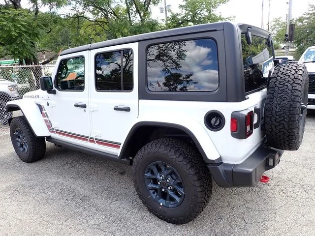 New 2026 White/off-white Jeep  image 3