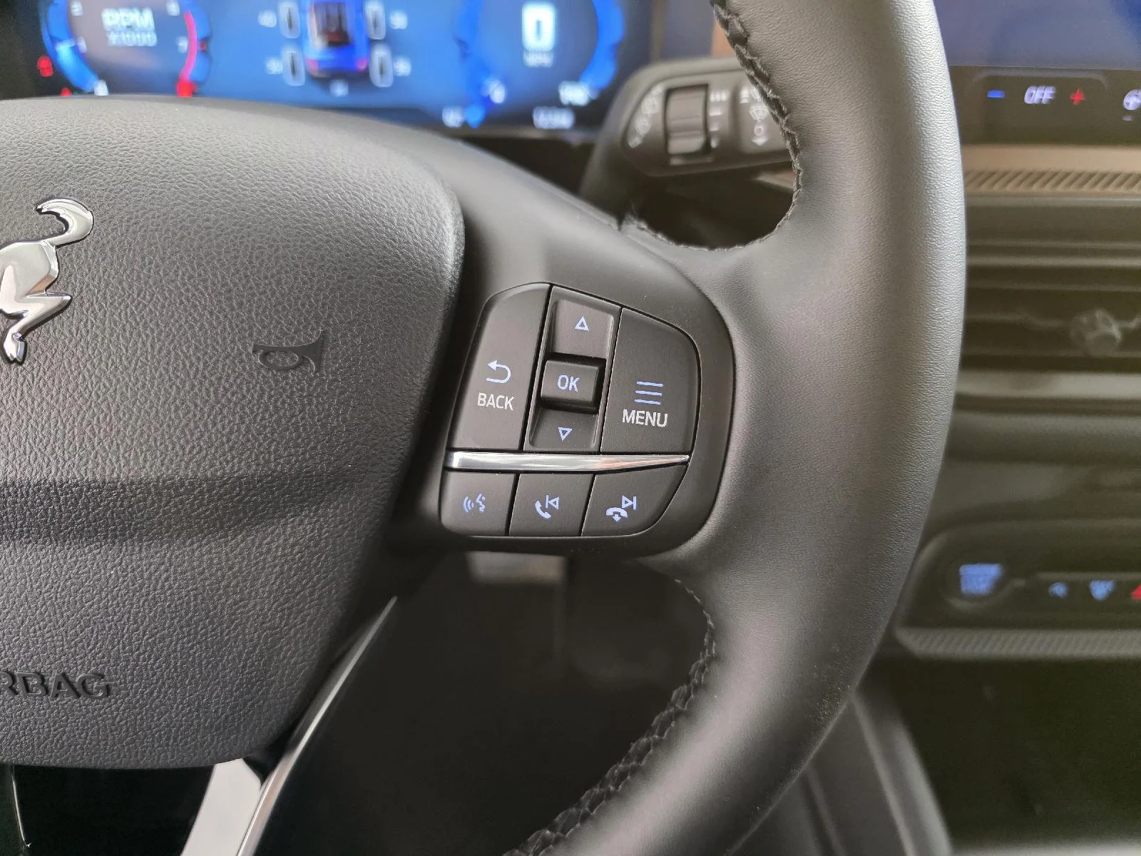 Used 2025 Carbonized Gray Metallic Ford Outer Banks image 28
