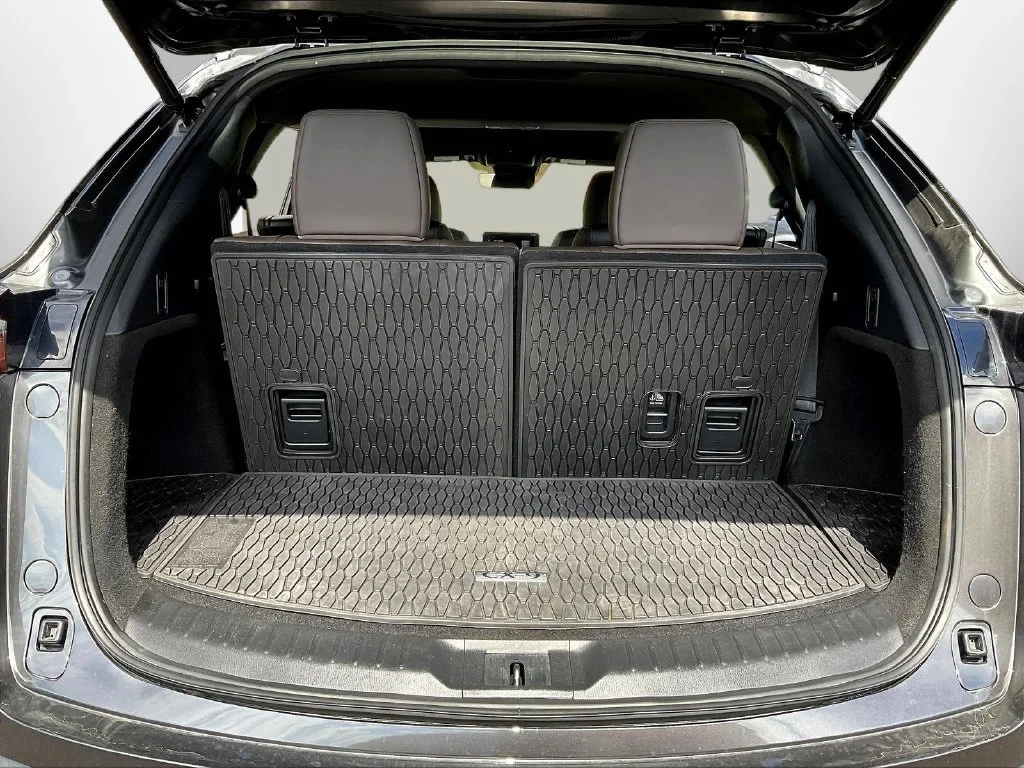 Used 2021 Machine Gray Mazda Signature image 7