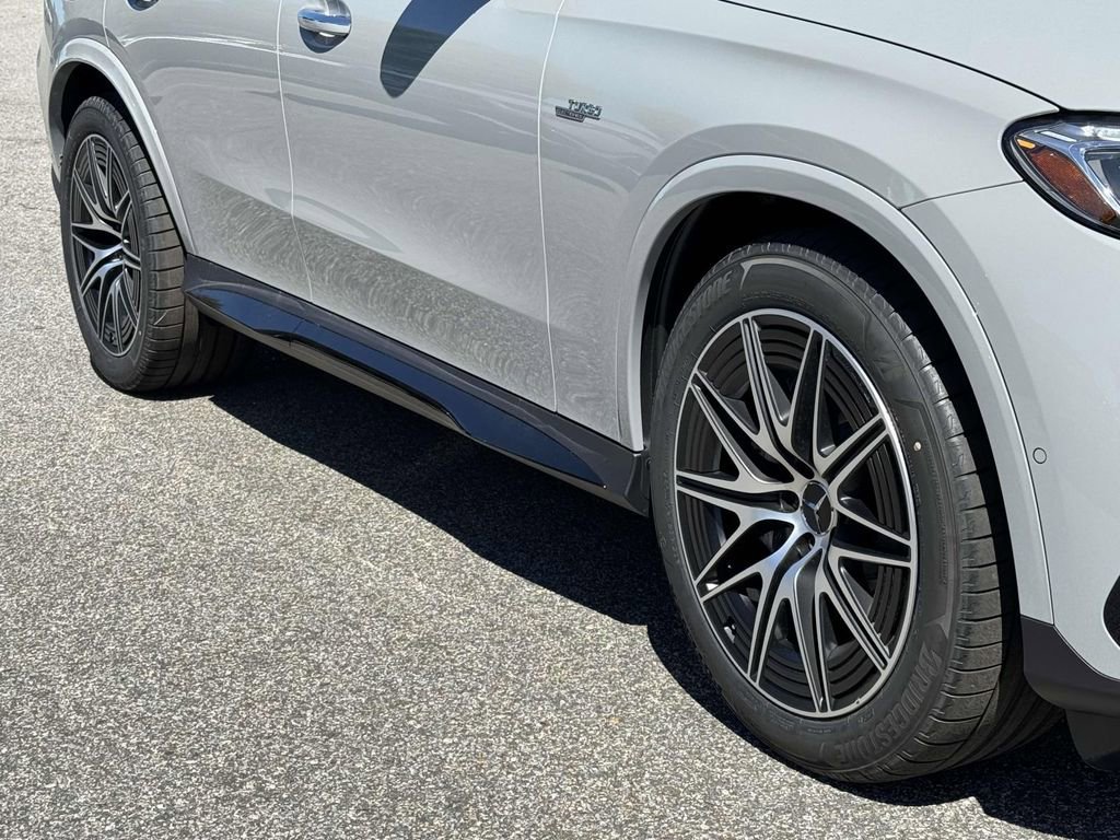 2026 Mercedes-Benz GLC AMG GLC43 - Photo 12