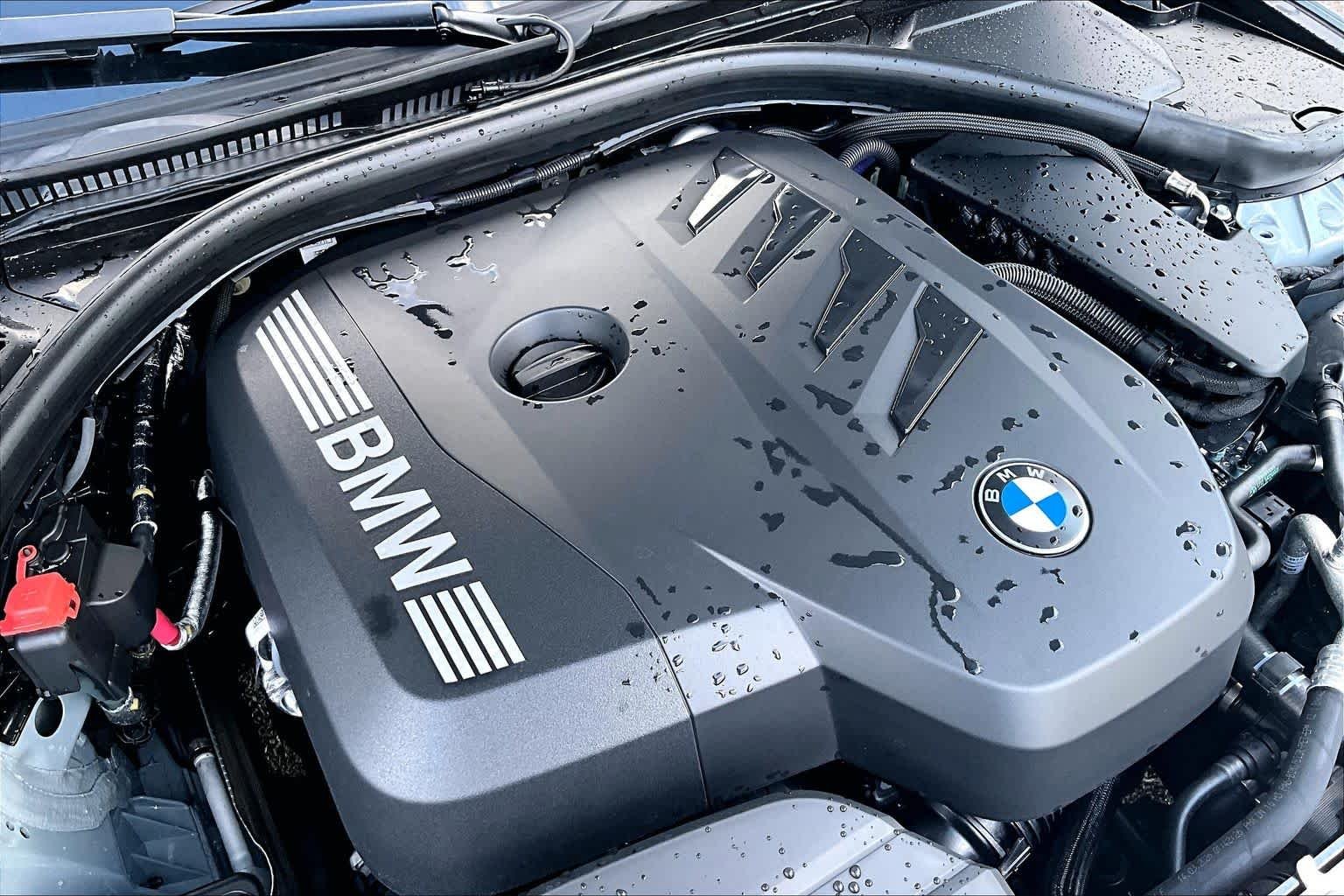 New 2026 Brooklyn Grey Metallic BMW 330i NA xDrive image 17