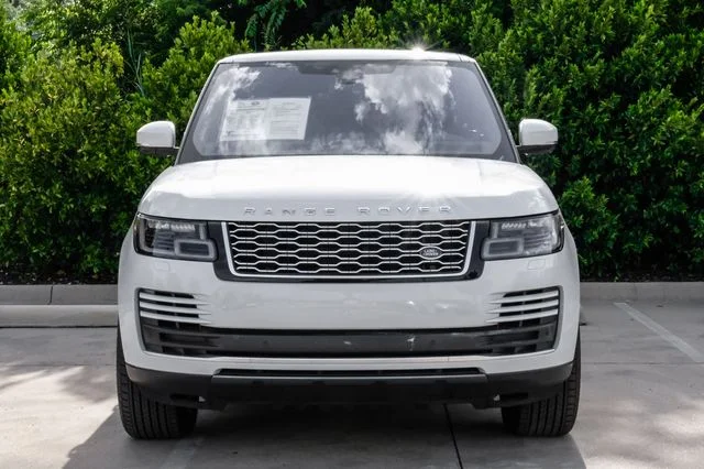Used 2019 White Land Rover 5.0L V8 Supercharged image 6