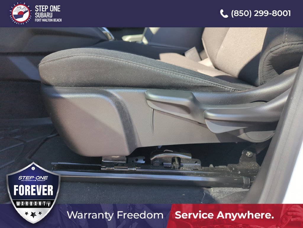 Used 2025 White Chevrolet Work Truck image 13