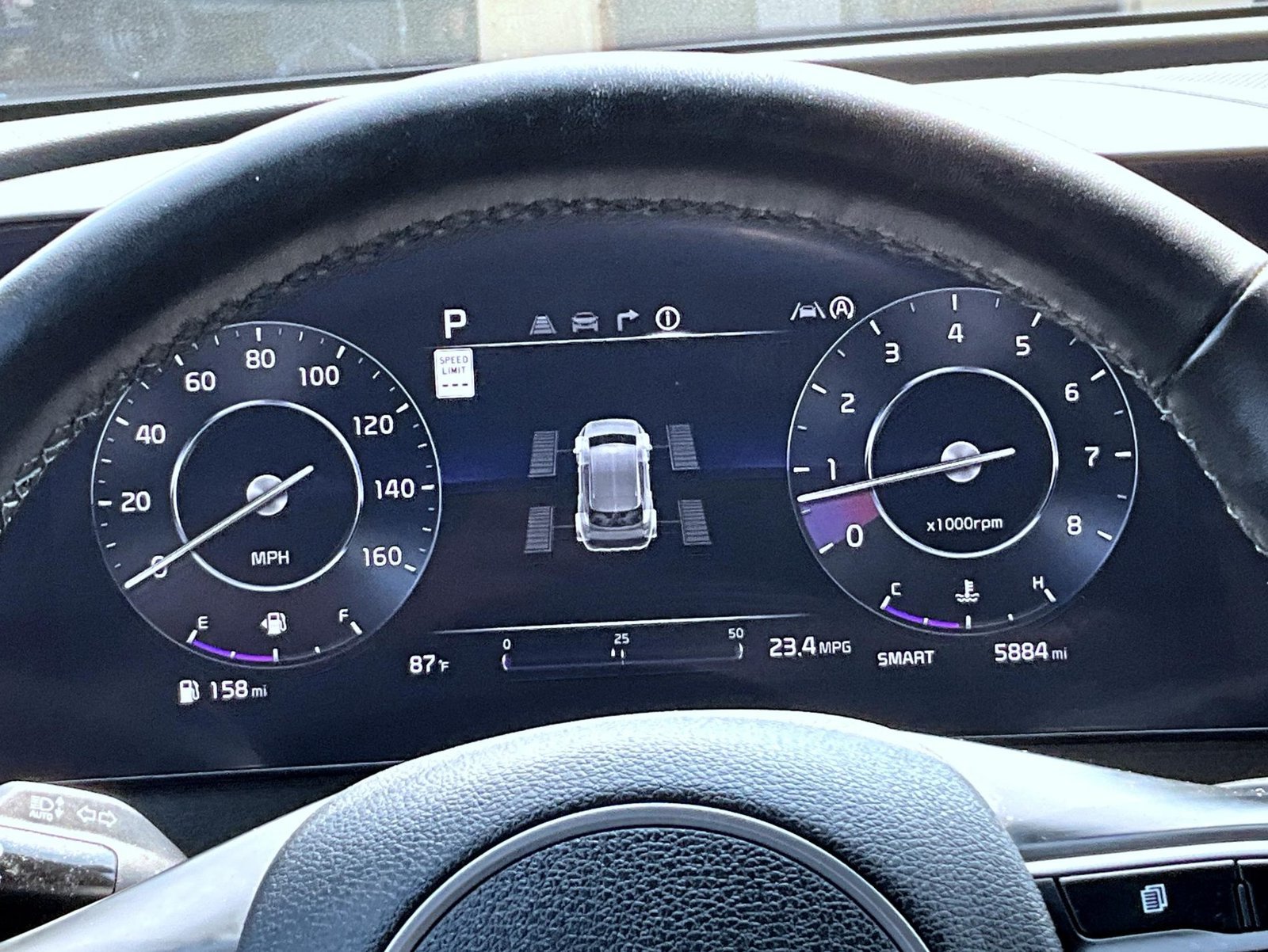 Used 2025 White Kia X-Pro Prestige image 12